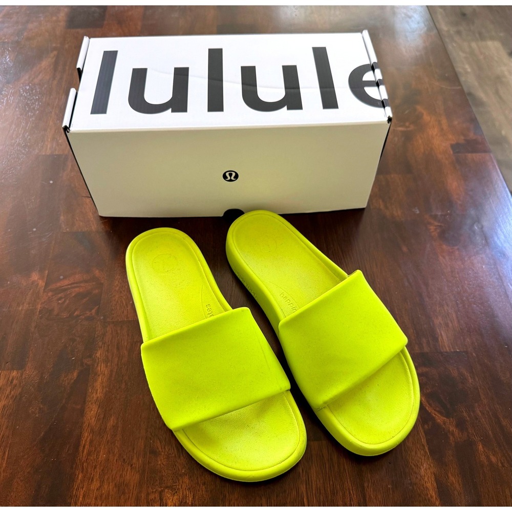 Lululemon Restfeel Slide 8 Lichen Lime Green Women Athletic Sandals w/Shoe Box